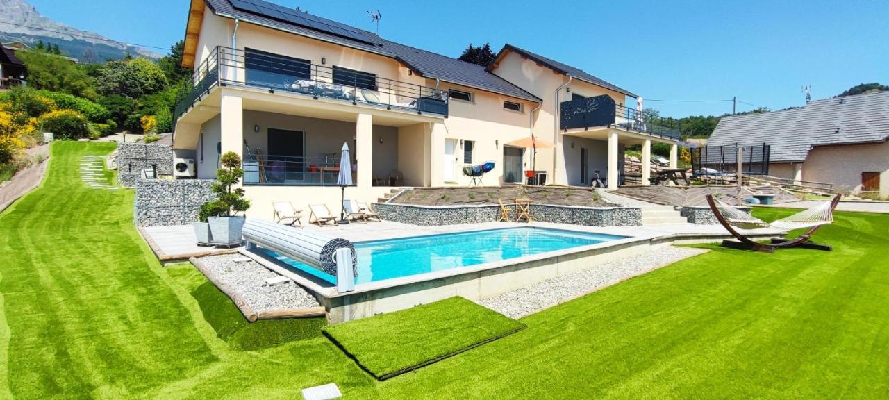 Chambre Vue Lac Av Piscine Prunières 外观 照片
